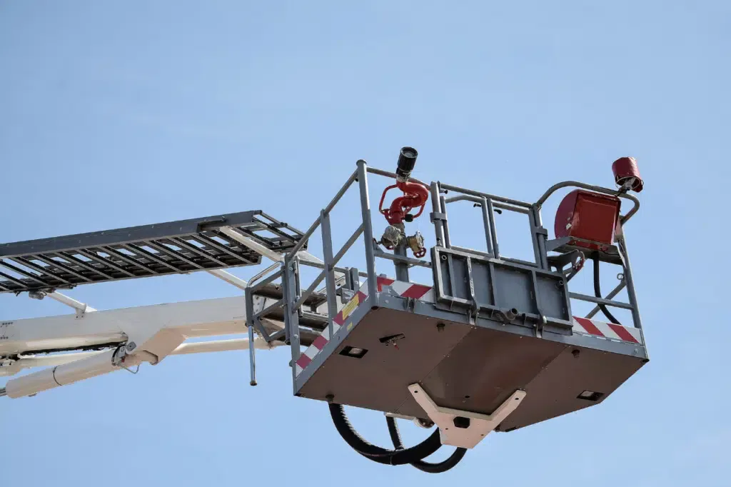 elevatori per traslochi noleggio